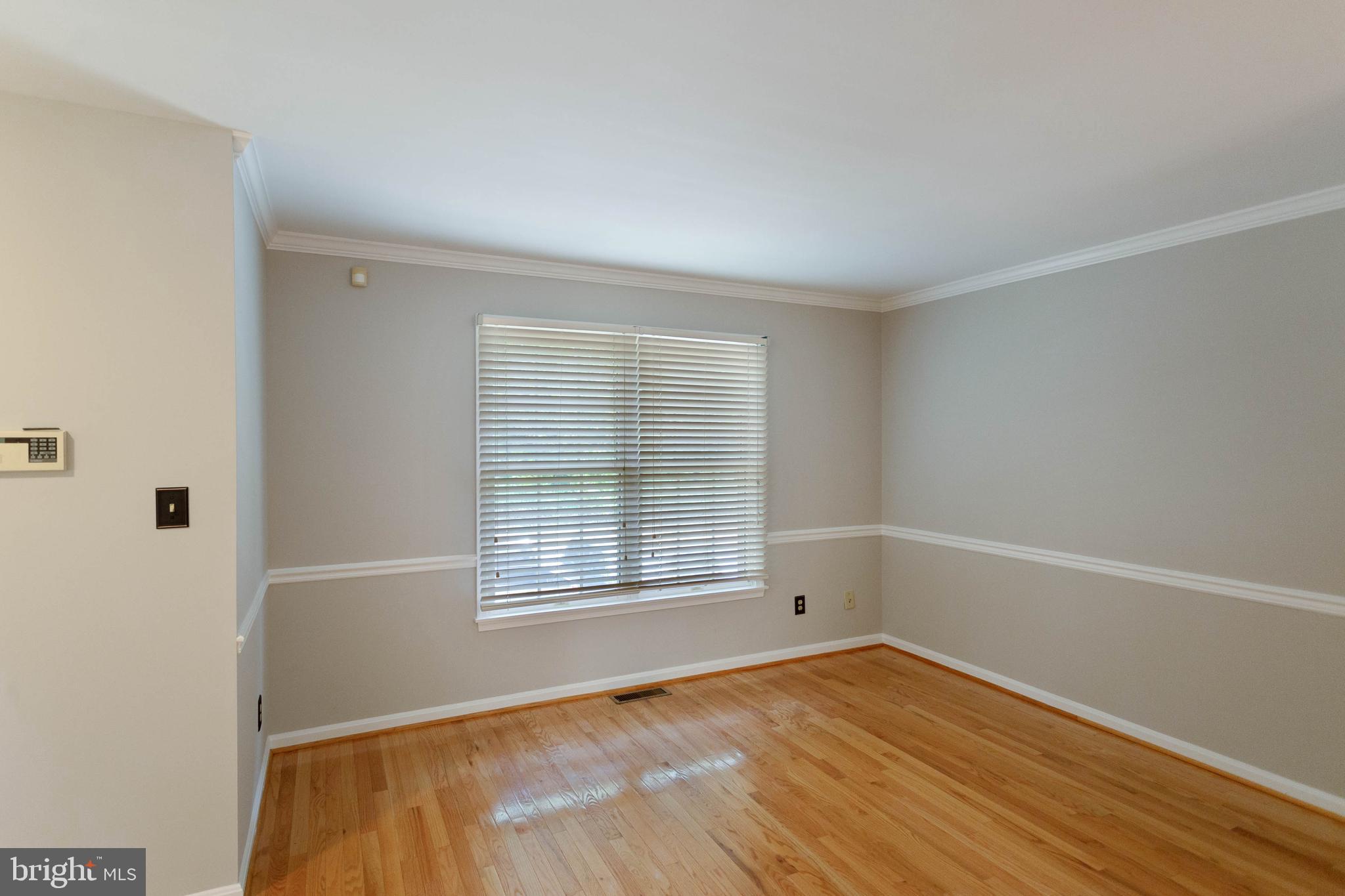 952 Walnut Wood Road Cockeysville, MD 21030 - Photo 5 of 39
