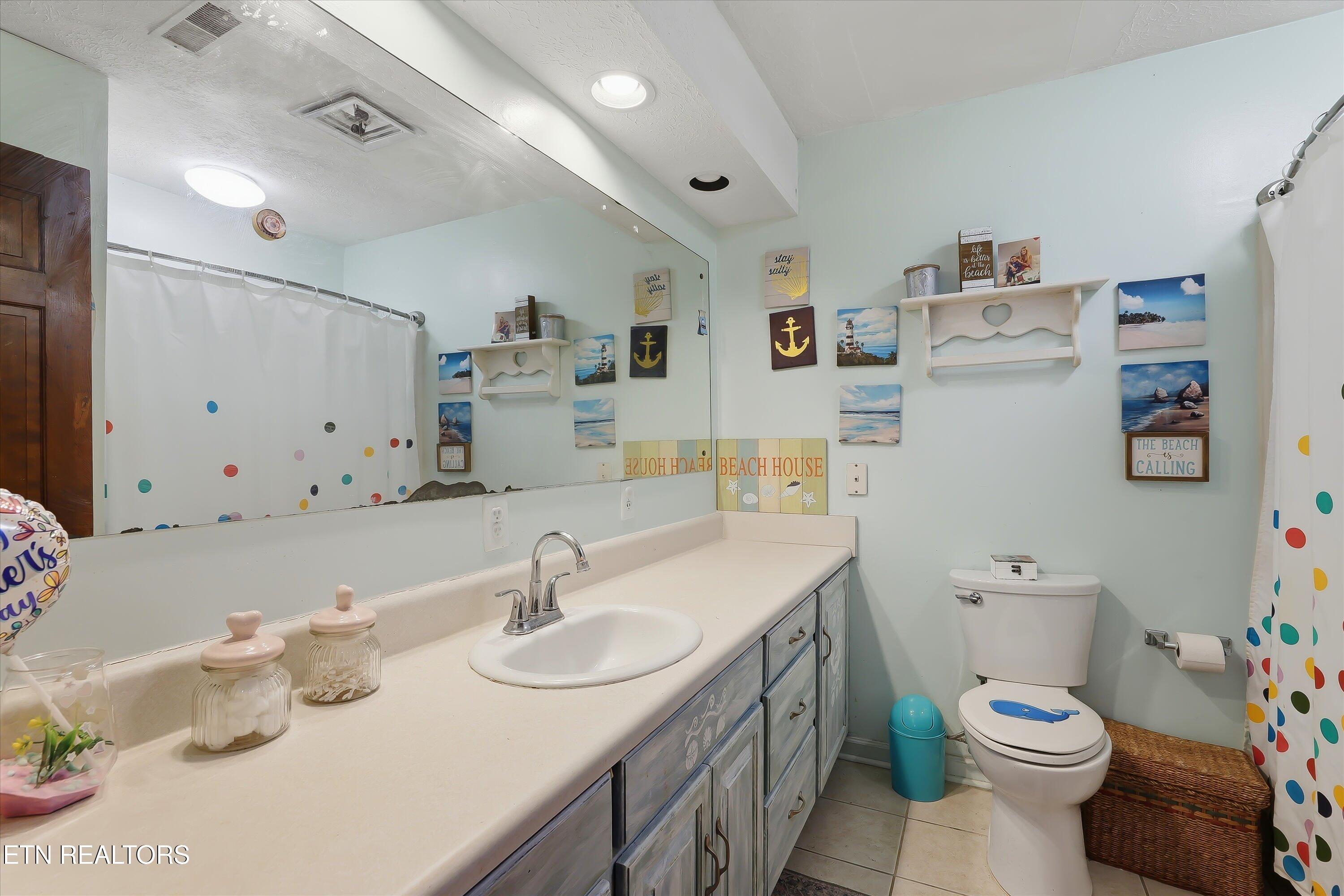 7941 Castlecomb Road Powell, TN 37849 - Photo 13 of 22 15-7941 Castlecomb Rd-15