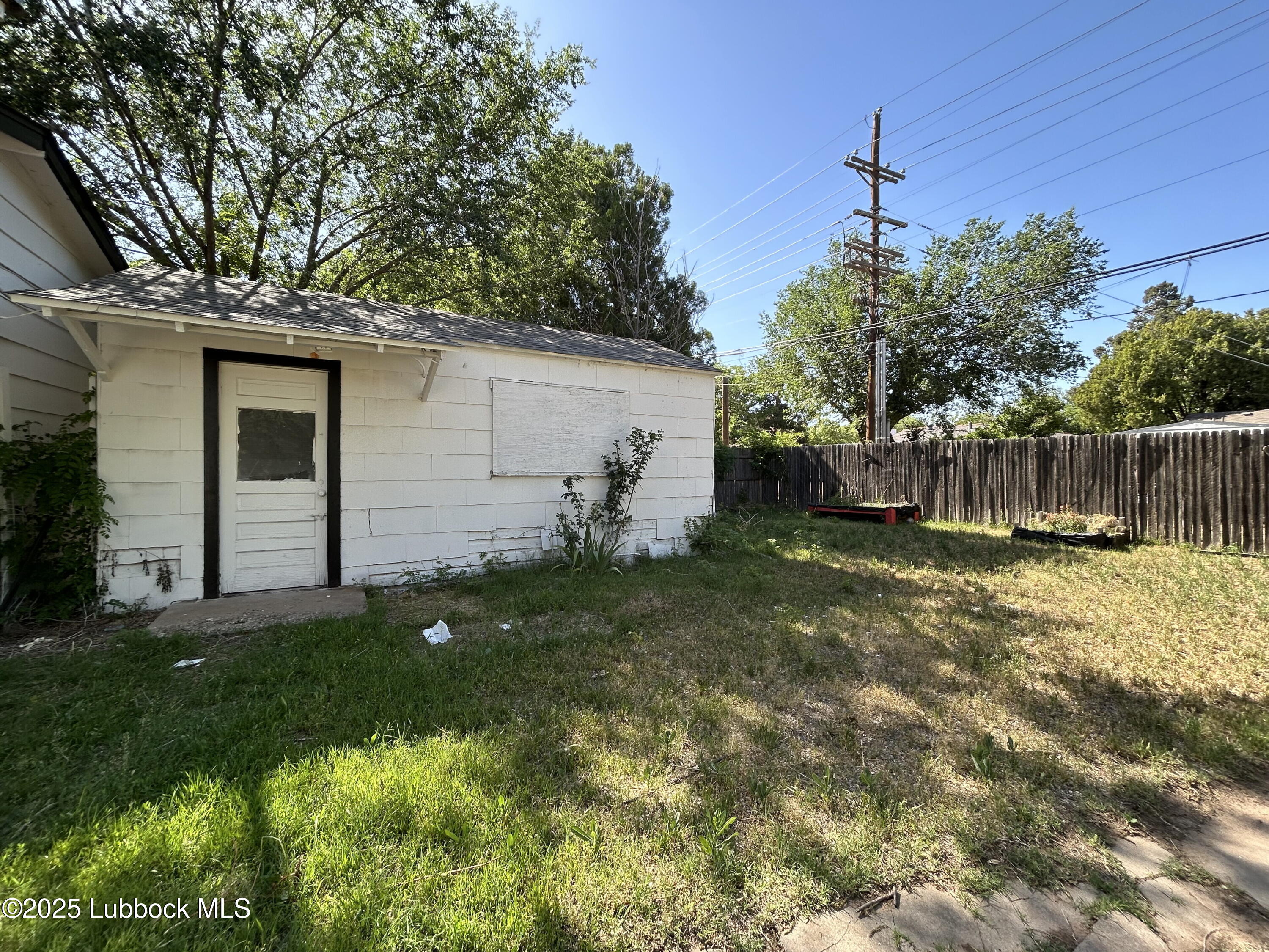3004 30th Street Lubbock, TX 79410 - Photo 15 of 15 IMG_7185