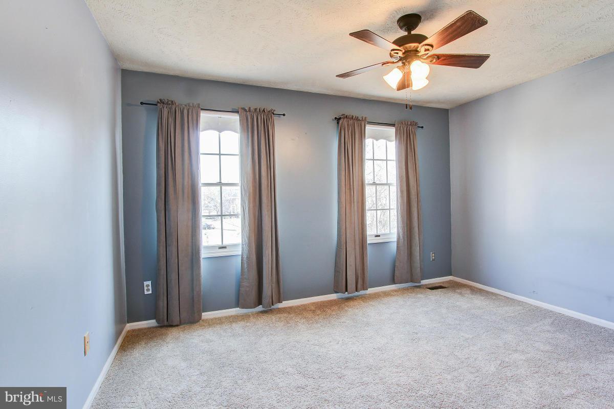 12501 Cross Country Lane Reston, VA 20191 - Photo 20 of 29 Bedroom