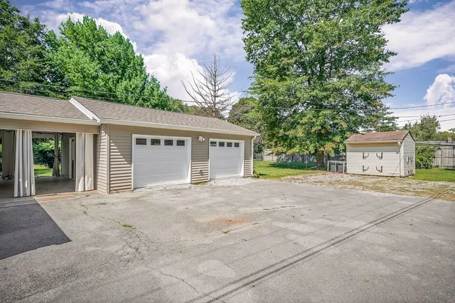 $339,900 | 3382 Norfolk Drive, Cookeville, TN 38506