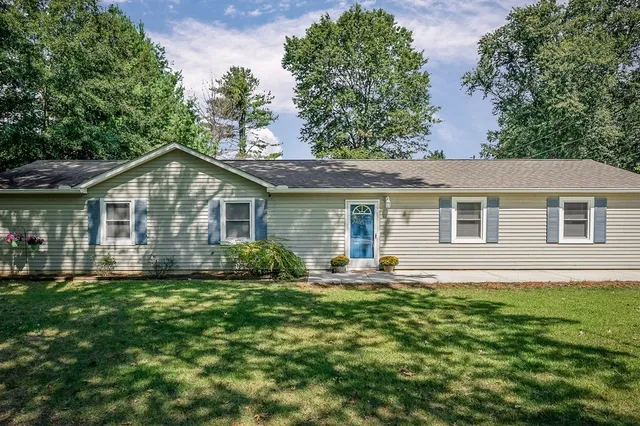 $339,900 | 3382 Norfolk Drive, Cookeville, TN 38506