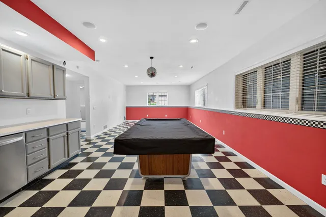 $664,000 | 302 Oakmont Street, Oregon, WI 53575