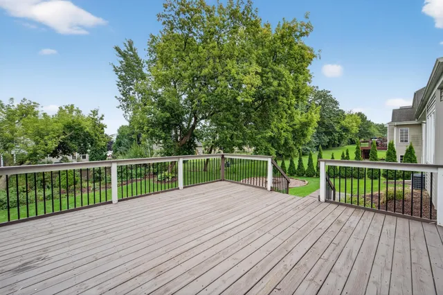 $664,000 | 302 Oakmont Street, Oregon, WI 53575