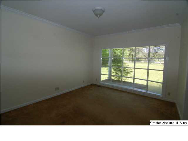 515 Polly Reed Road Northeast Birmingham, AL 35215 - Photo 12 of 20