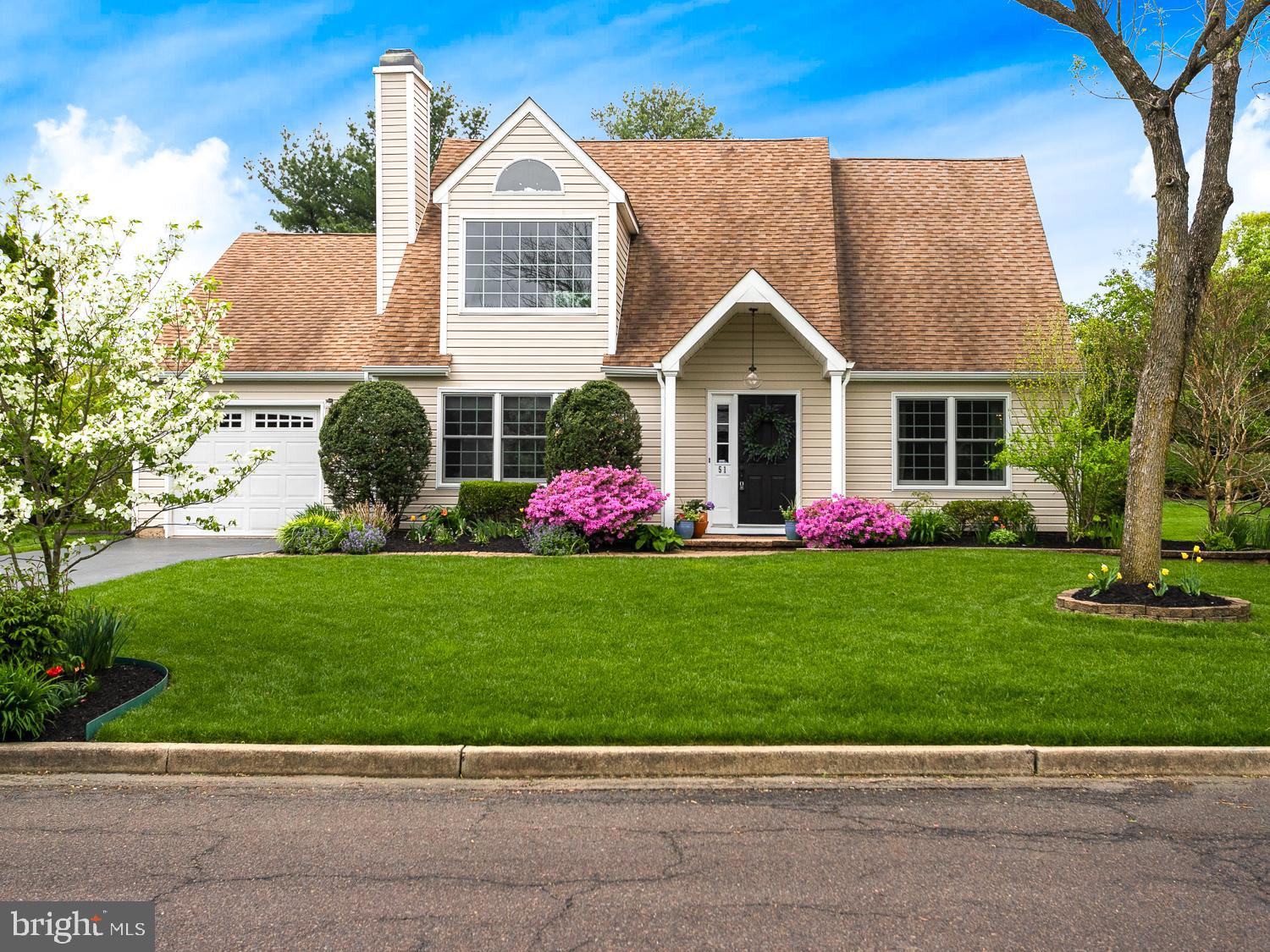 51 Country Lane Hamilton, NJ 08690 - Photo 1 of 41