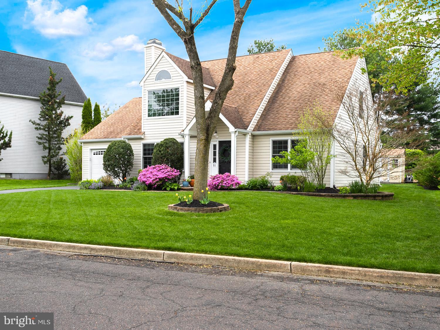 51 Country Lane Hamilton, NJ 08690 - Photo 2 of 41