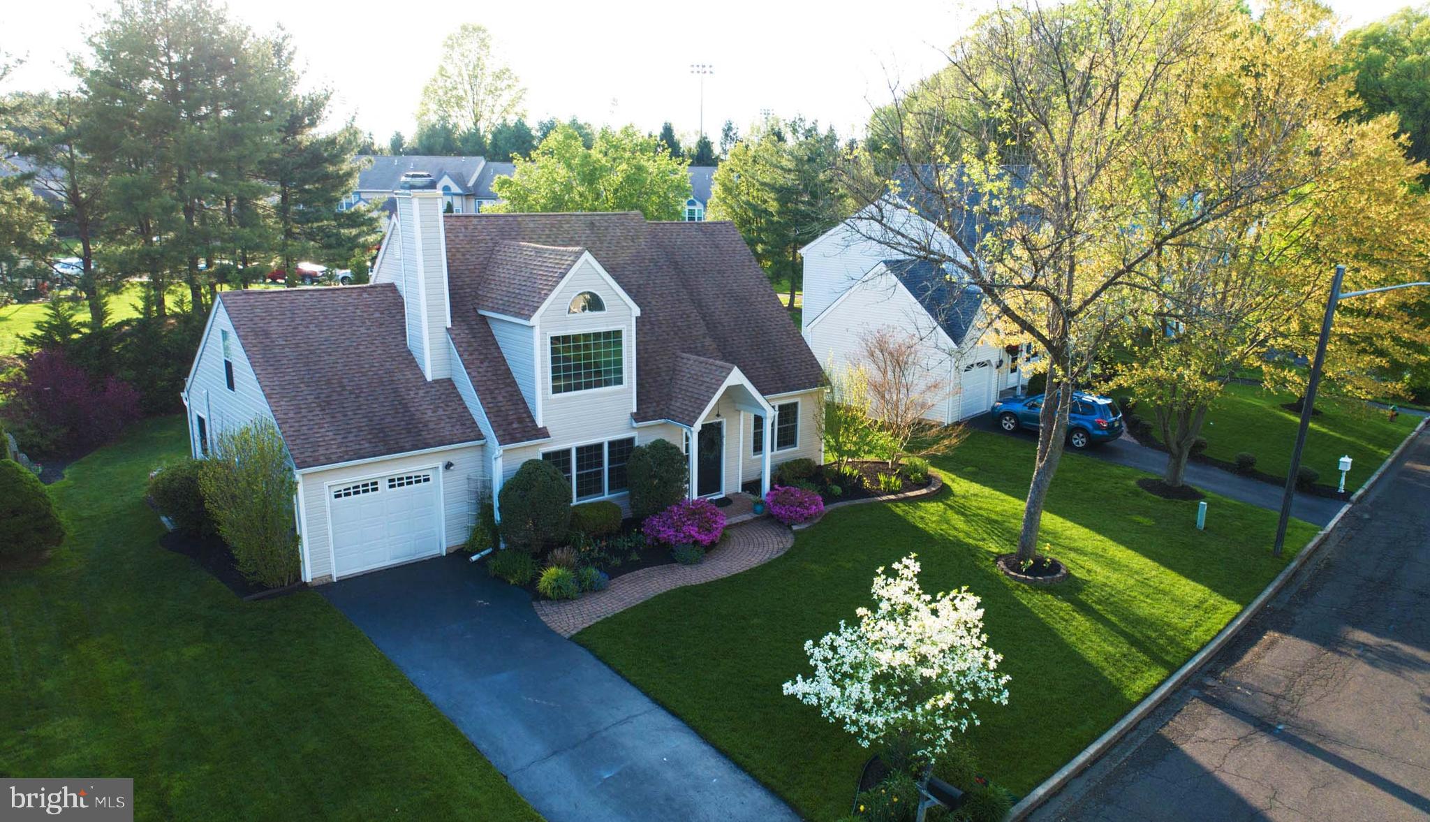 51 Country Lane Hamilton, NJ 08690 - Photo 3 of 41