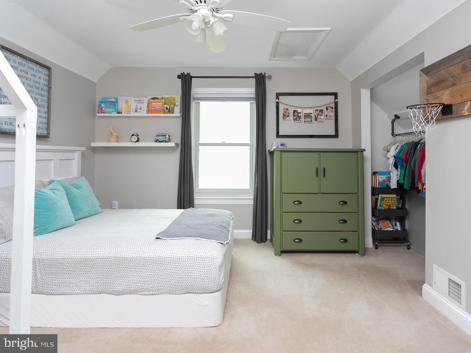 51 Country Lane Hamilton, NJ 08690 - Photo 26 of 41