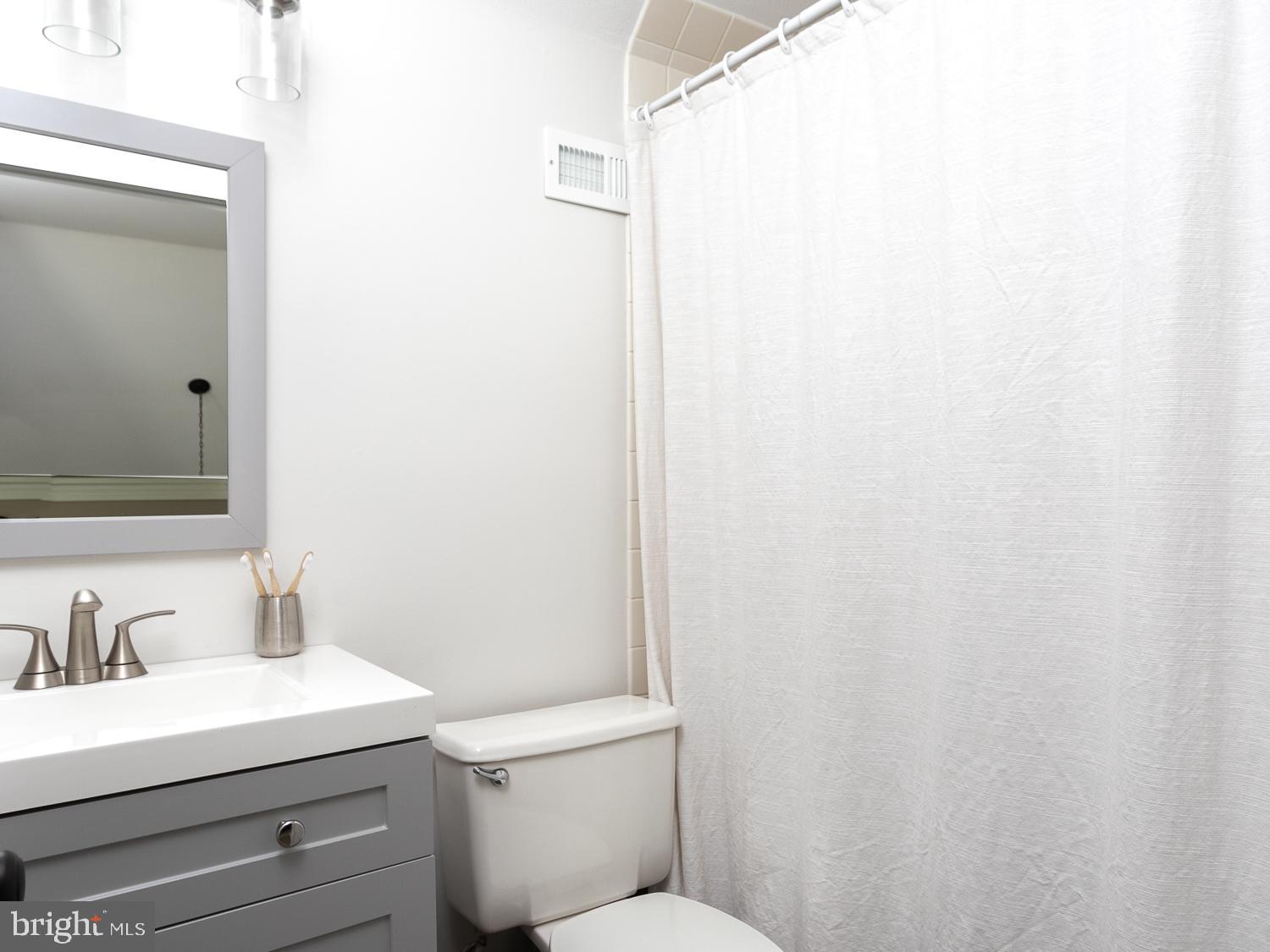 51 Country Lane Hamilton, NJ 08690 - Photo 28 of 41