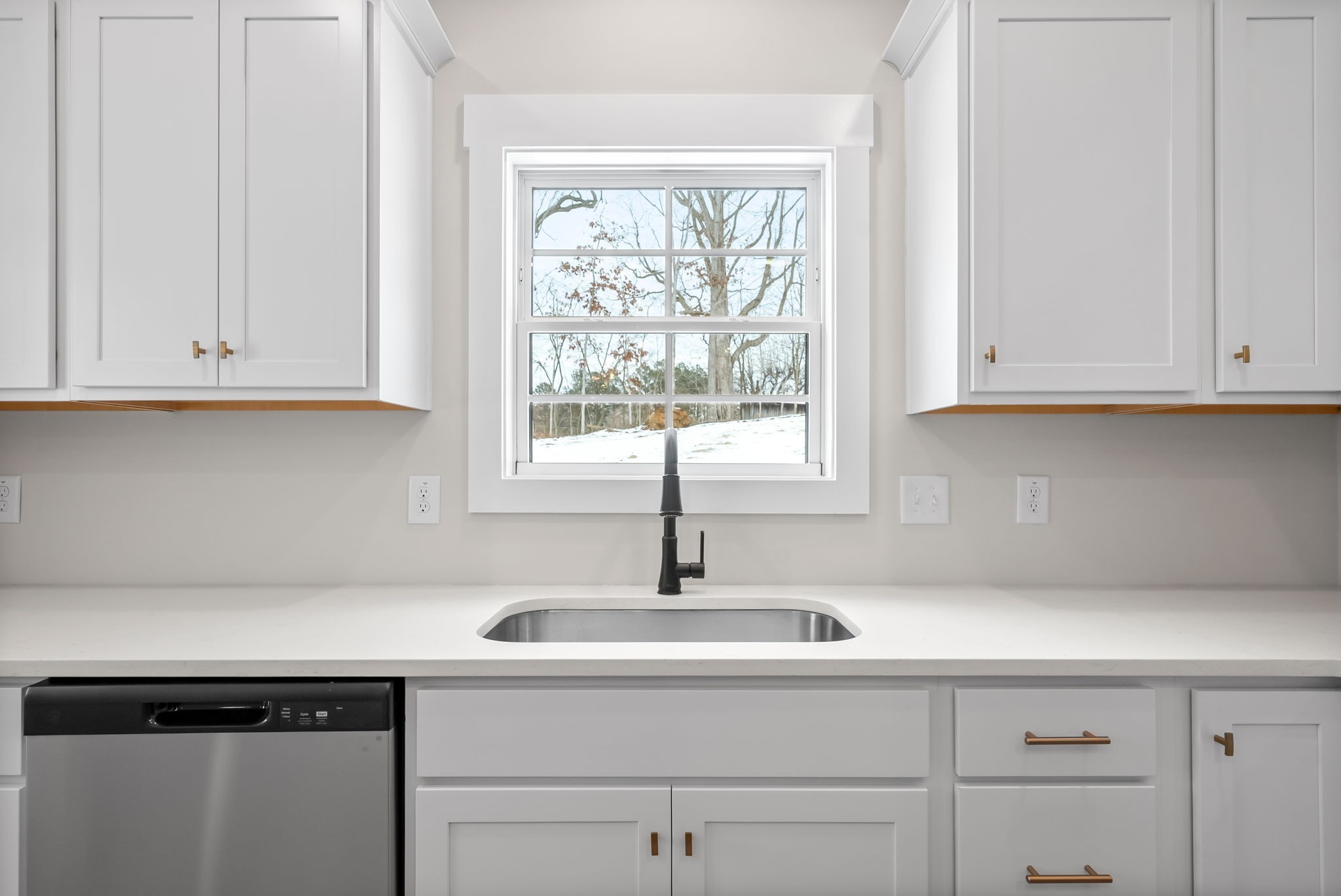 217 Wayne Hall Road Clarksville, TN 37040 - Photo 14 of 36 a kitchen with stainless steel appliances granite countertop white cabinets and a sink