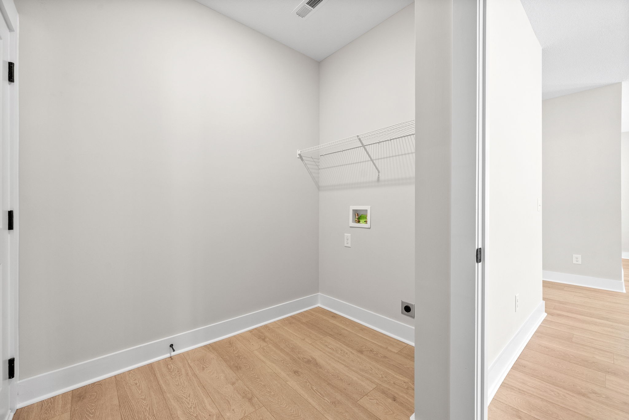 217 Wayne Hall Road Clarksville, TN 37040 - Photo 32 of 36 a view of small space with empty racks