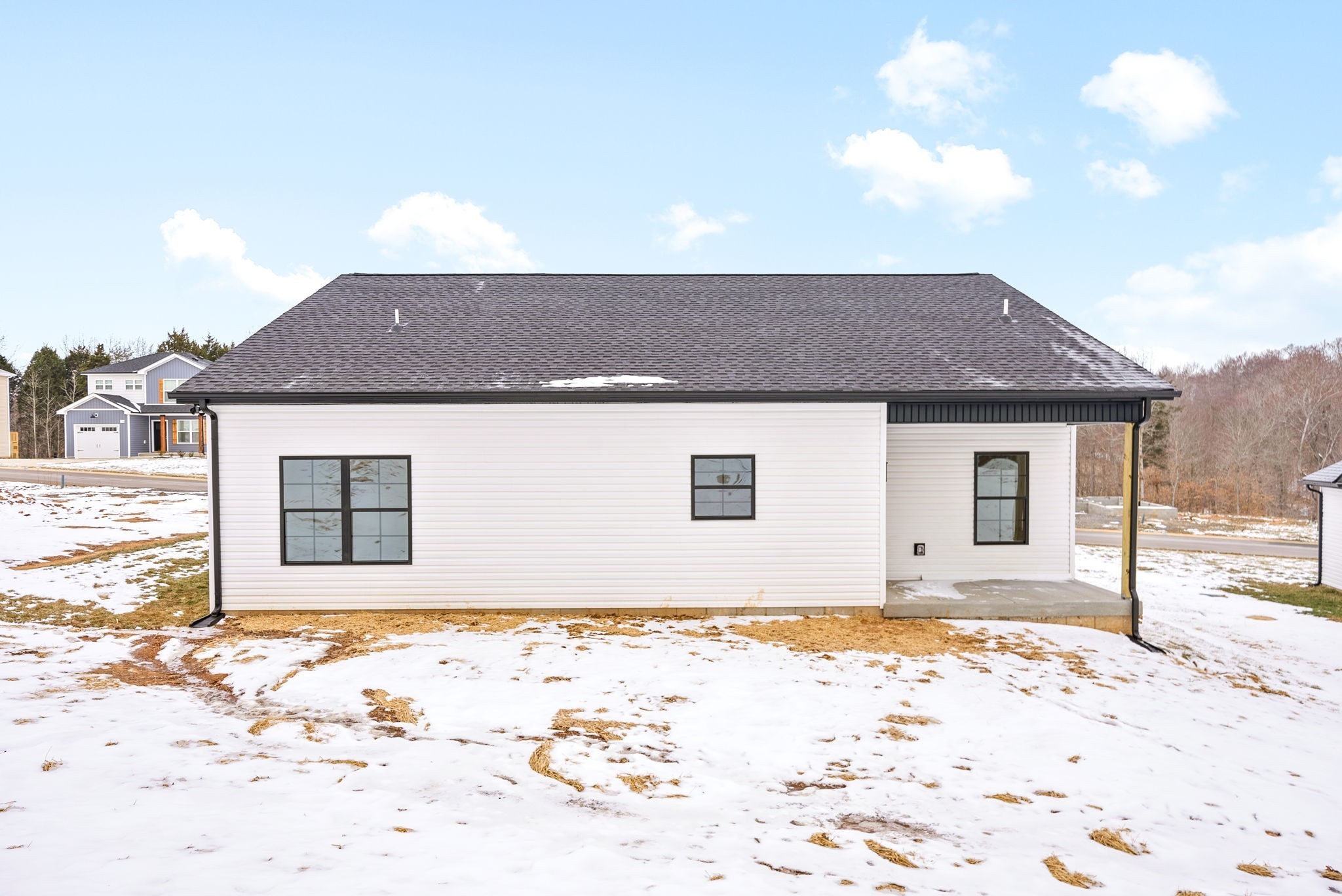 217 Wayne Hall Road Clarksville, TN 37040 - Photo 35 of 36 a front view of a house with a yard