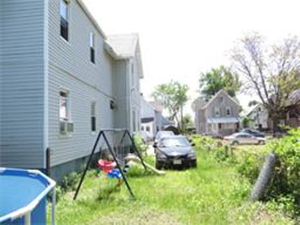 24 Ladd Street Springfield, MA 01109 - Photo 4 of 4 Gallery Image 4