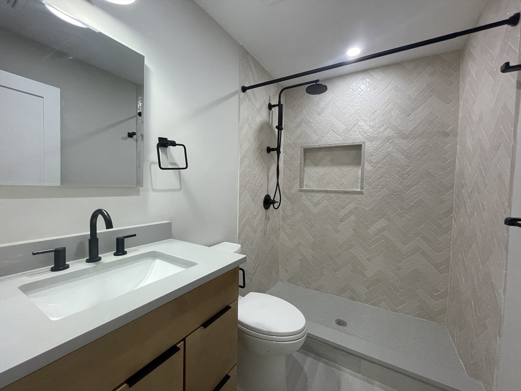 145 Sutherland Road, Unit 2 Boston, MA 02135 - Photo 9 of 14