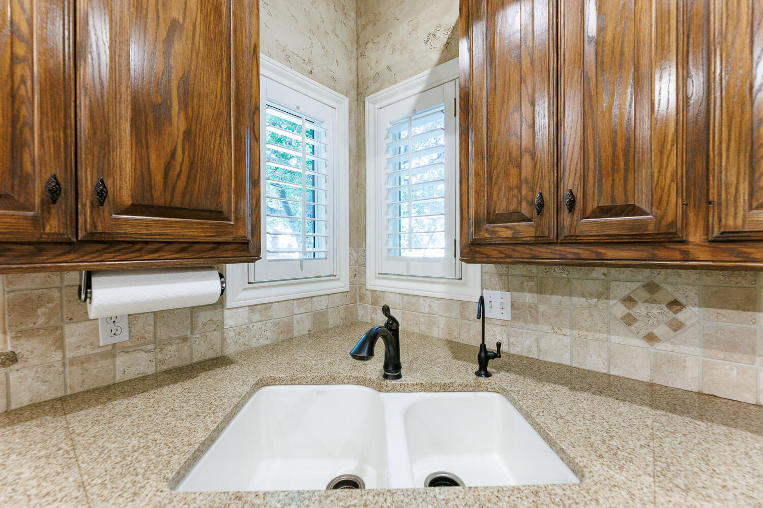 9809 Topeka Avenue Lubbock, TX 79424 - Photo 30 of 87 Kitchen