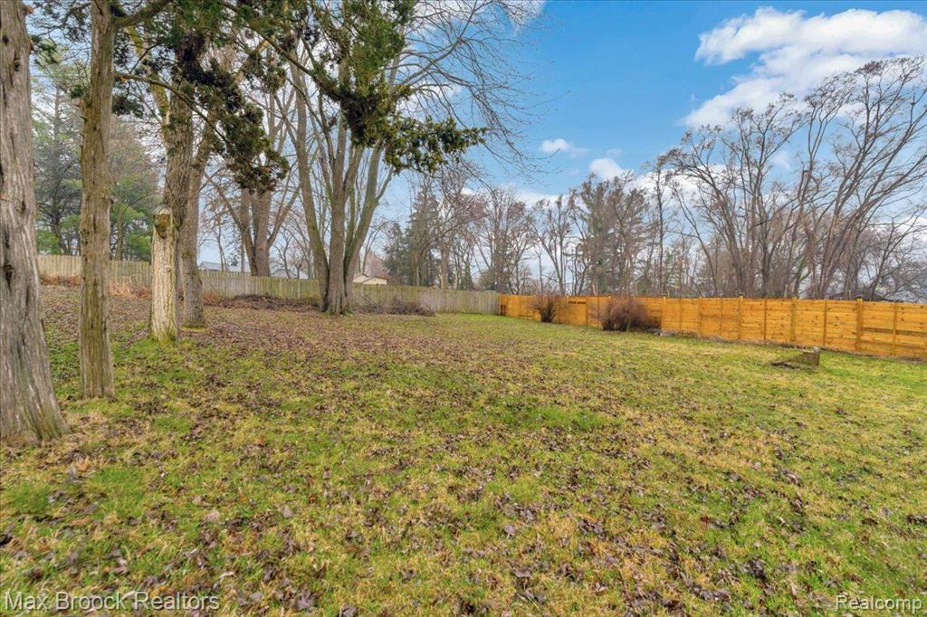 280 East Tienken Road Rochester Hills, MI 48306 - Photo 28 of 28