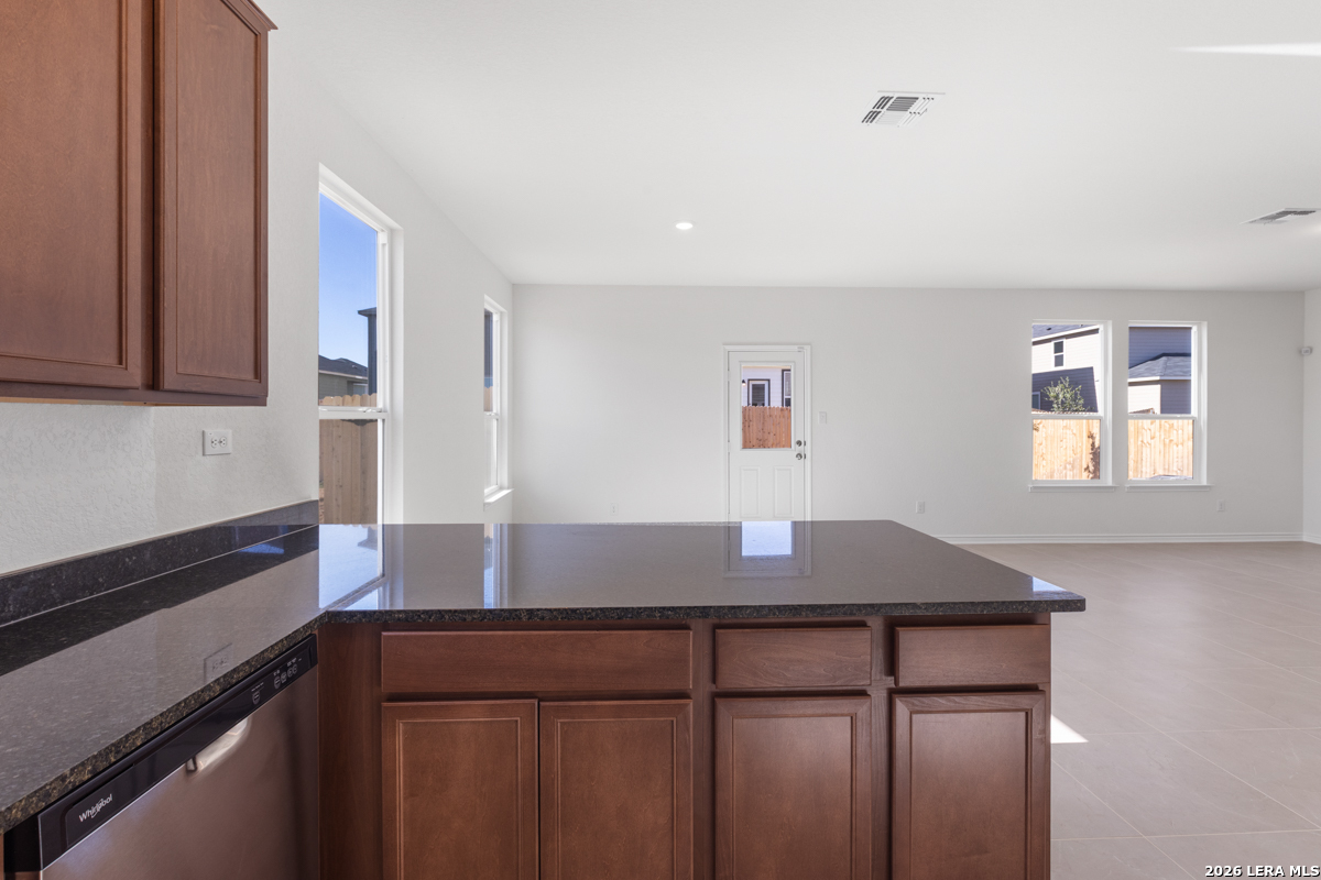 14415 Gopher Cove Elmendorf, TX 78112 - Photo 16 of 29