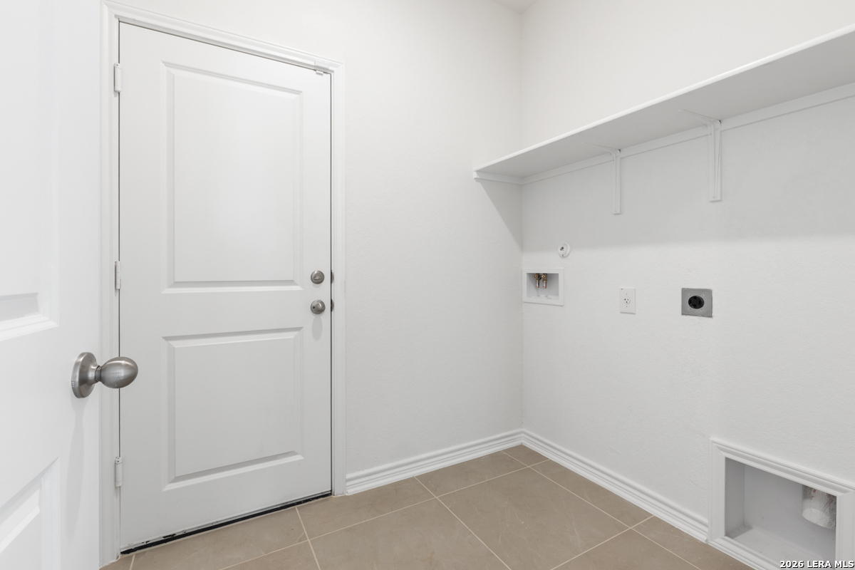 14415 Gopher Cove Elmendorf, TX 78112 - Photo 17 of 29