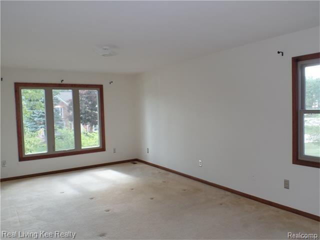 1802 Snowden Circle Rochester Hills, MI 48306 - Photo 20 of 28