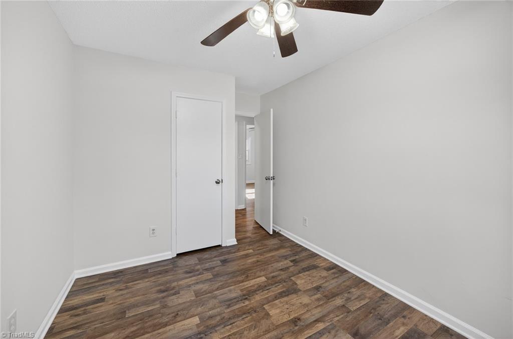 1308 Boundary Avenue High Point, NC 27260 - Photo 12 of 24