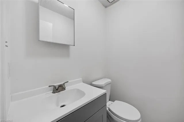 $190,000 | 1308 Boundary Avenue, High Point, NC 27260