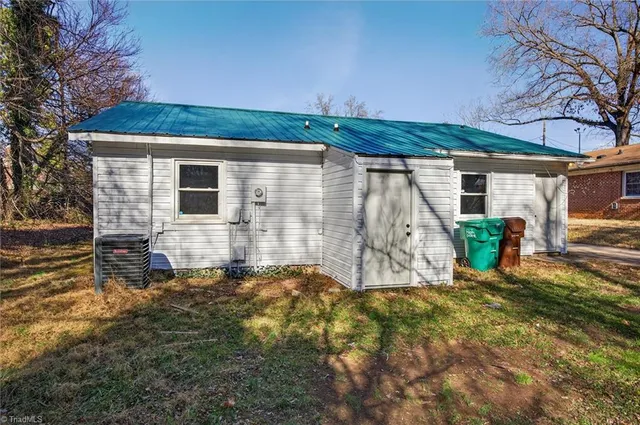 $190,000 | 1308 Boundary Avenue, High Point, NC 27260