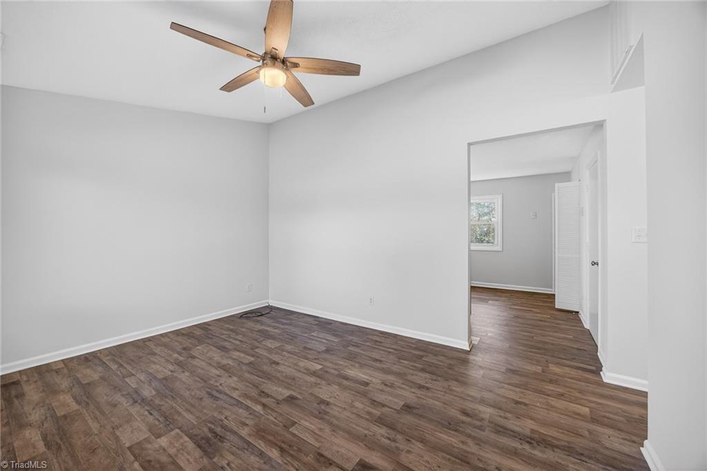 1308 Boundary Avenue High Point, NC 27260 - Photo 6 of 24