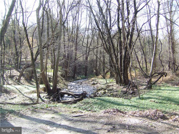 469 Aldham Road Phoenixville, PA 19460 - Photo 6 of 7 Gallery Image 6