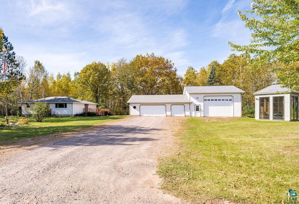 3913 Jeffrey Road Duluth, MN 55810 - Photo 2 of 49