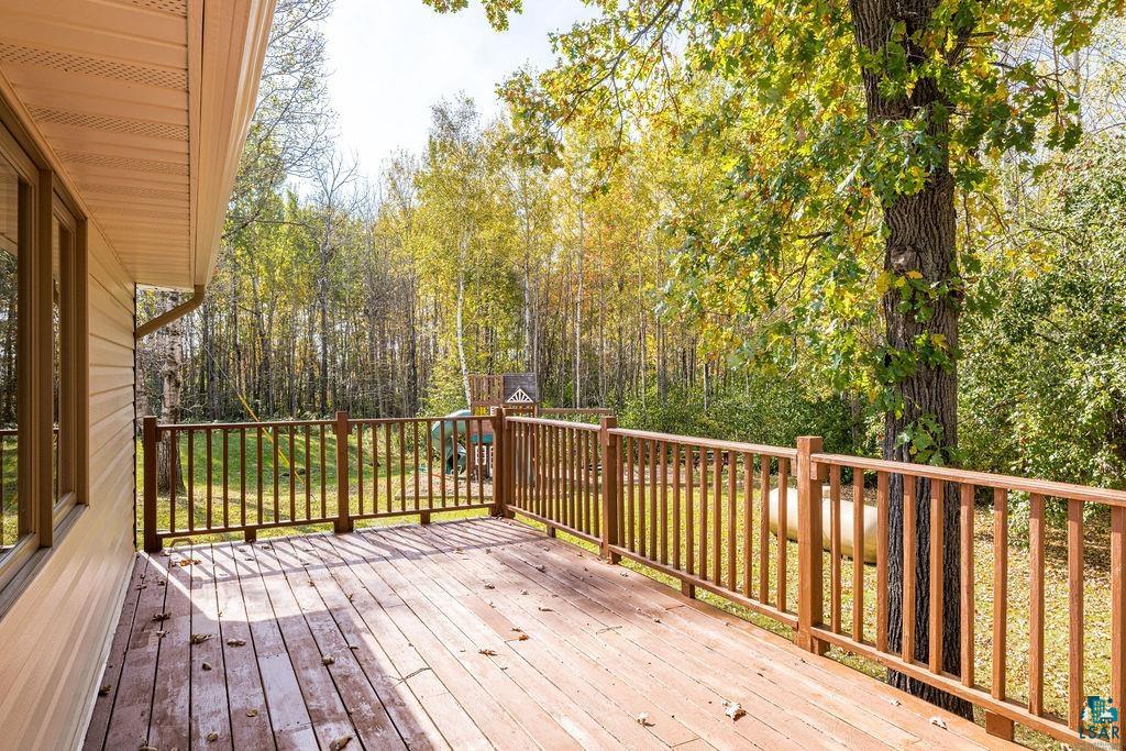 3913 Jeffrey Road Duluth, MN 55810 - Photo 4 of 49