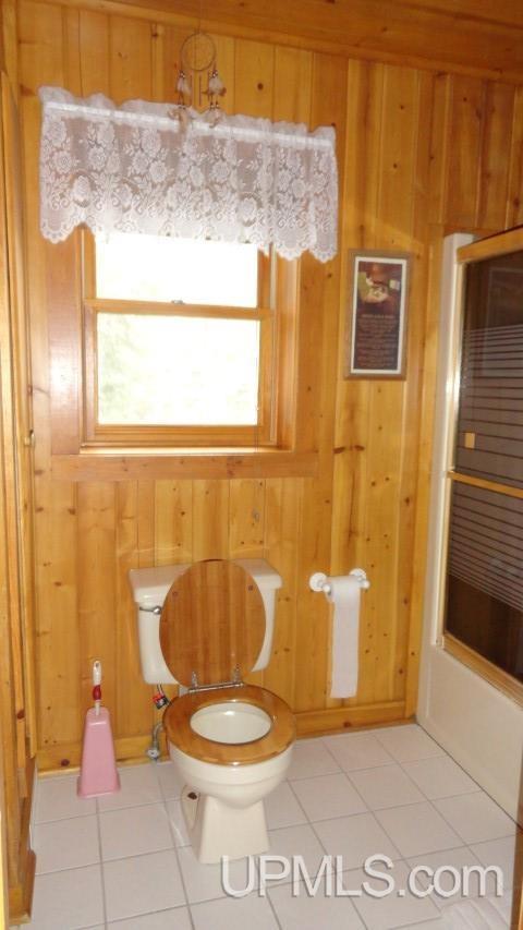 E6898 Wildwood Road Munising, MI 49862 - Photo 11 of 29