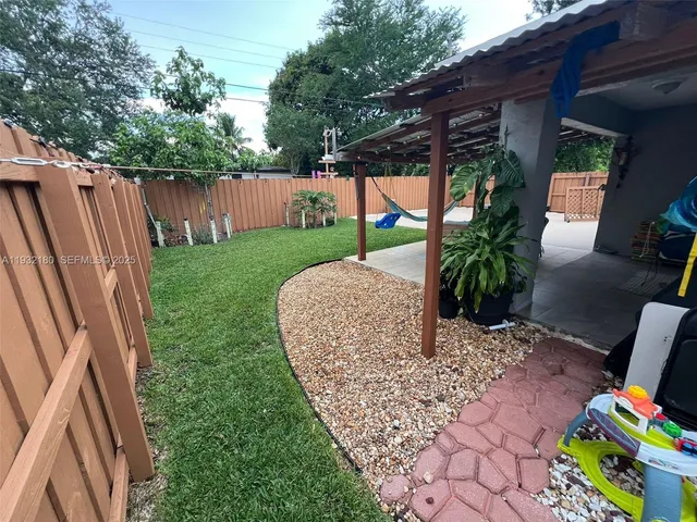 $2,900 | 2317 Northwest 6th Court, Unit 2317, Fort Lauderdale, FL 33311