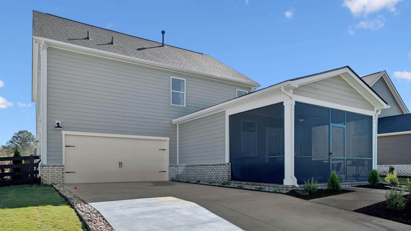 305 Harvest Point Boulevard Spring Hill, TN 37174 - Photo 46 of 48 a view of backyard with potted plants