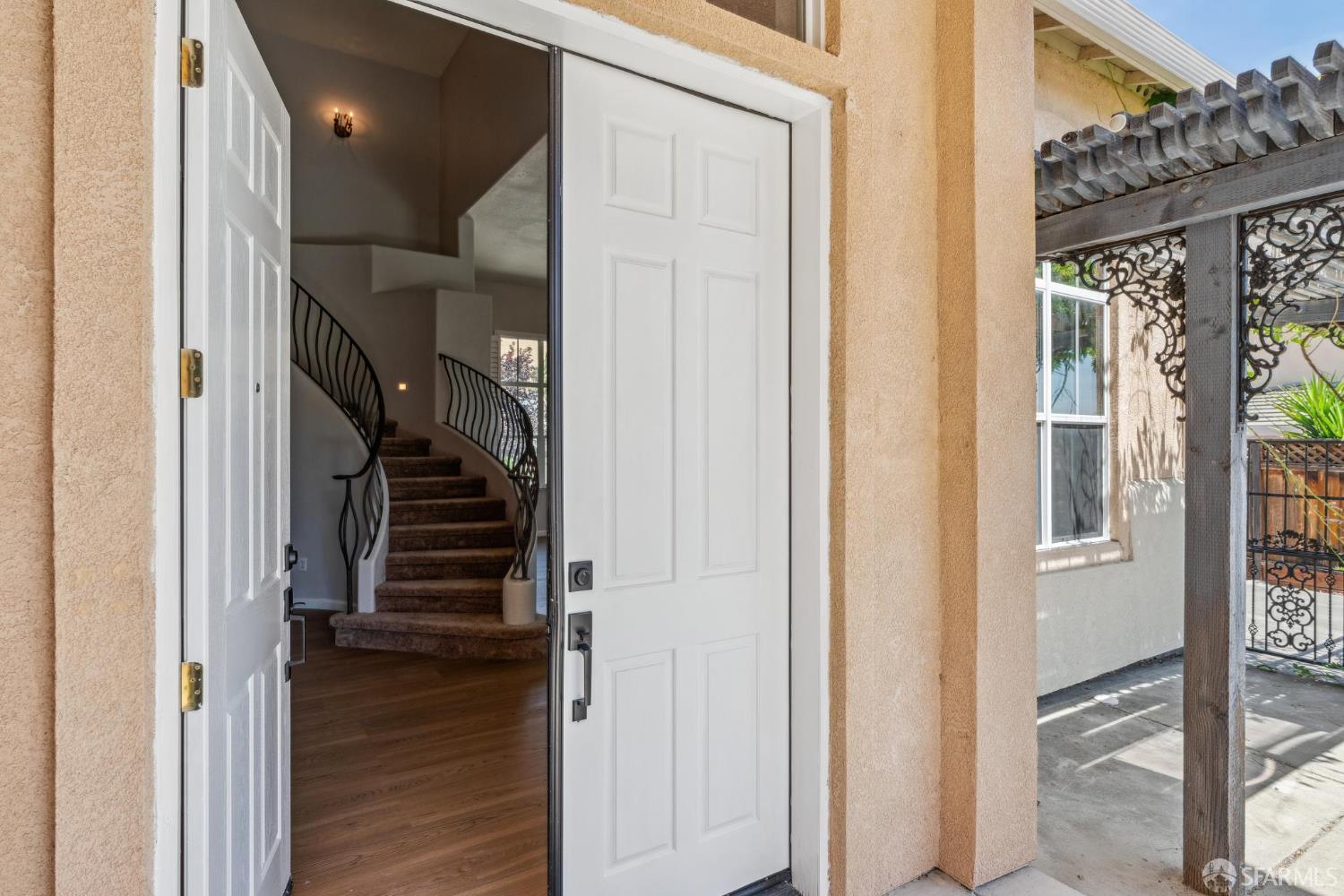 5317 Judsonville Drive Antioch, CA 94531 - Photo 3 of 64