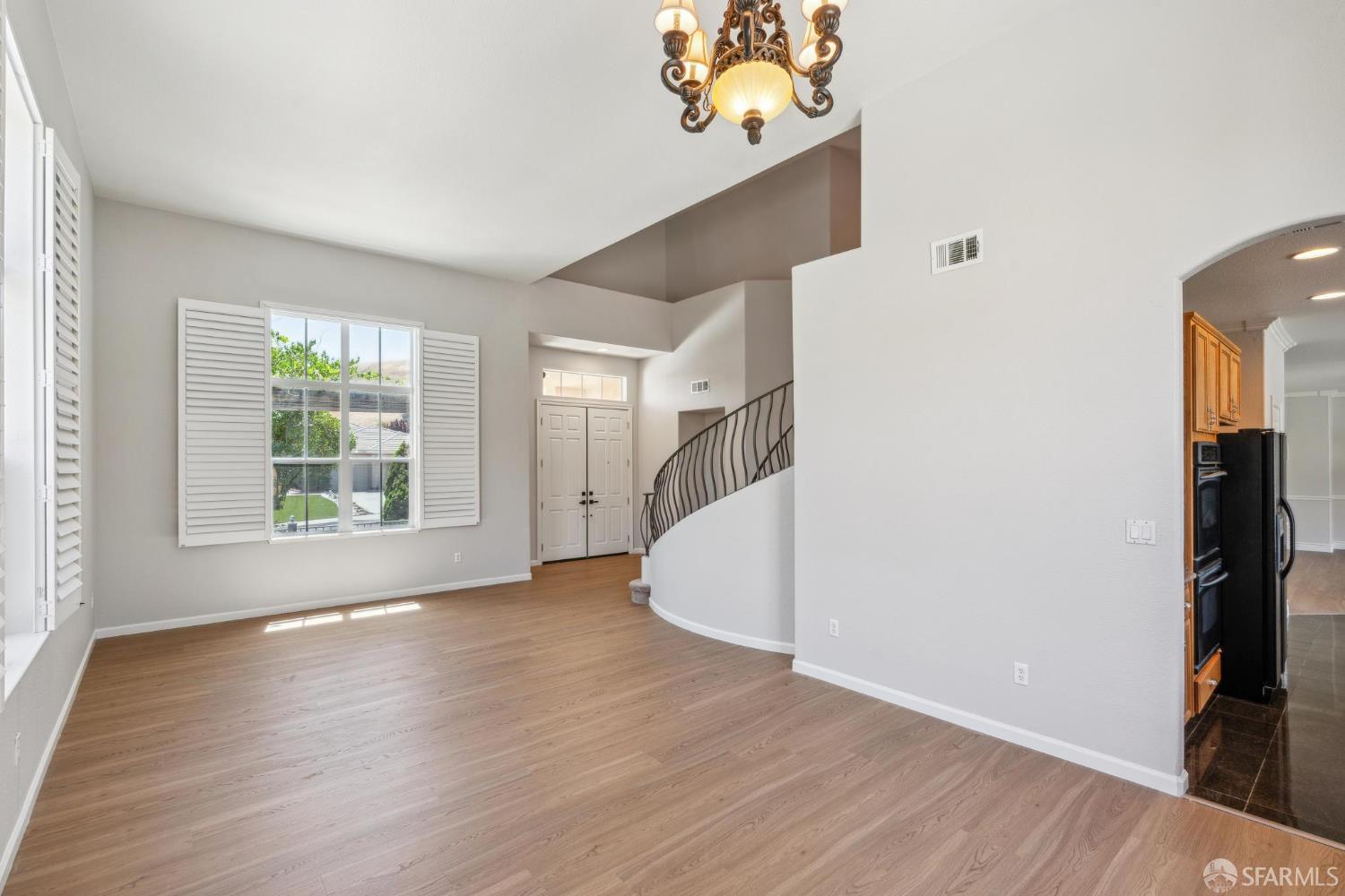 5317 Judsonville Drive Antioch, CA 94531 - Photo 9 of 64