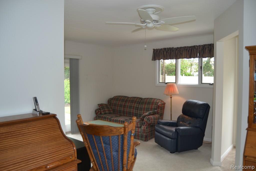 1590 Nantucket Road Plymouth, MI 48170 - Photo 12 of 38 Family Room 1