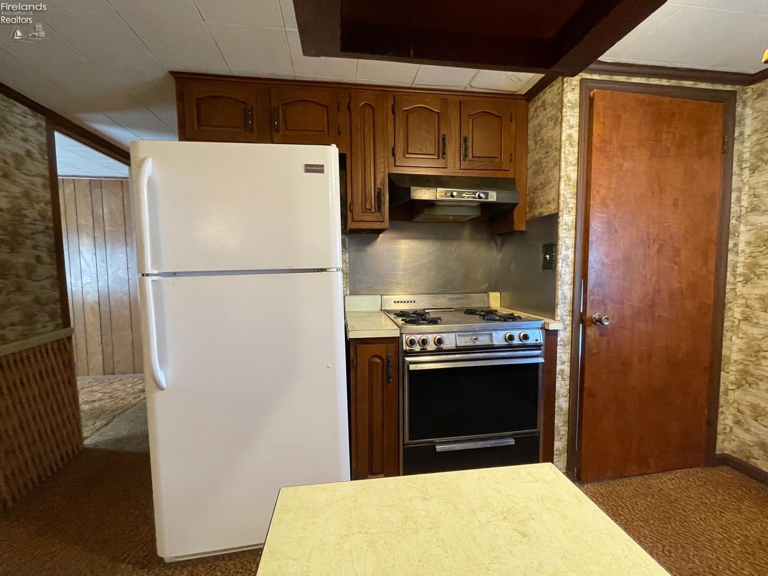 1840 Christy Road Fremont, OH 43420 - Photo 10 of 20 Gallery Image 10