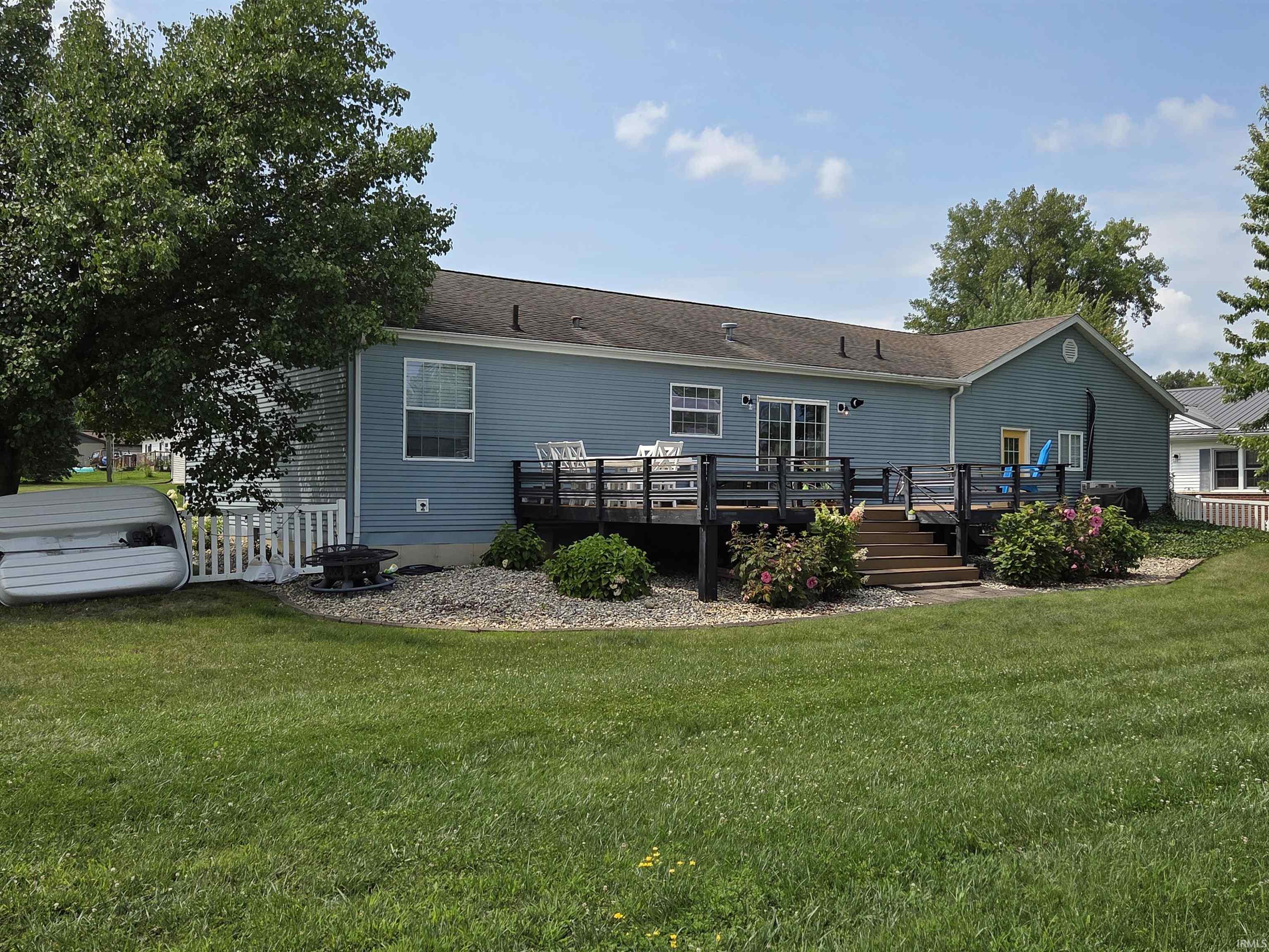 9828 Lincoln Road Syracuse, IN 46567 - Photo 34 of 34 Gallery Image 34