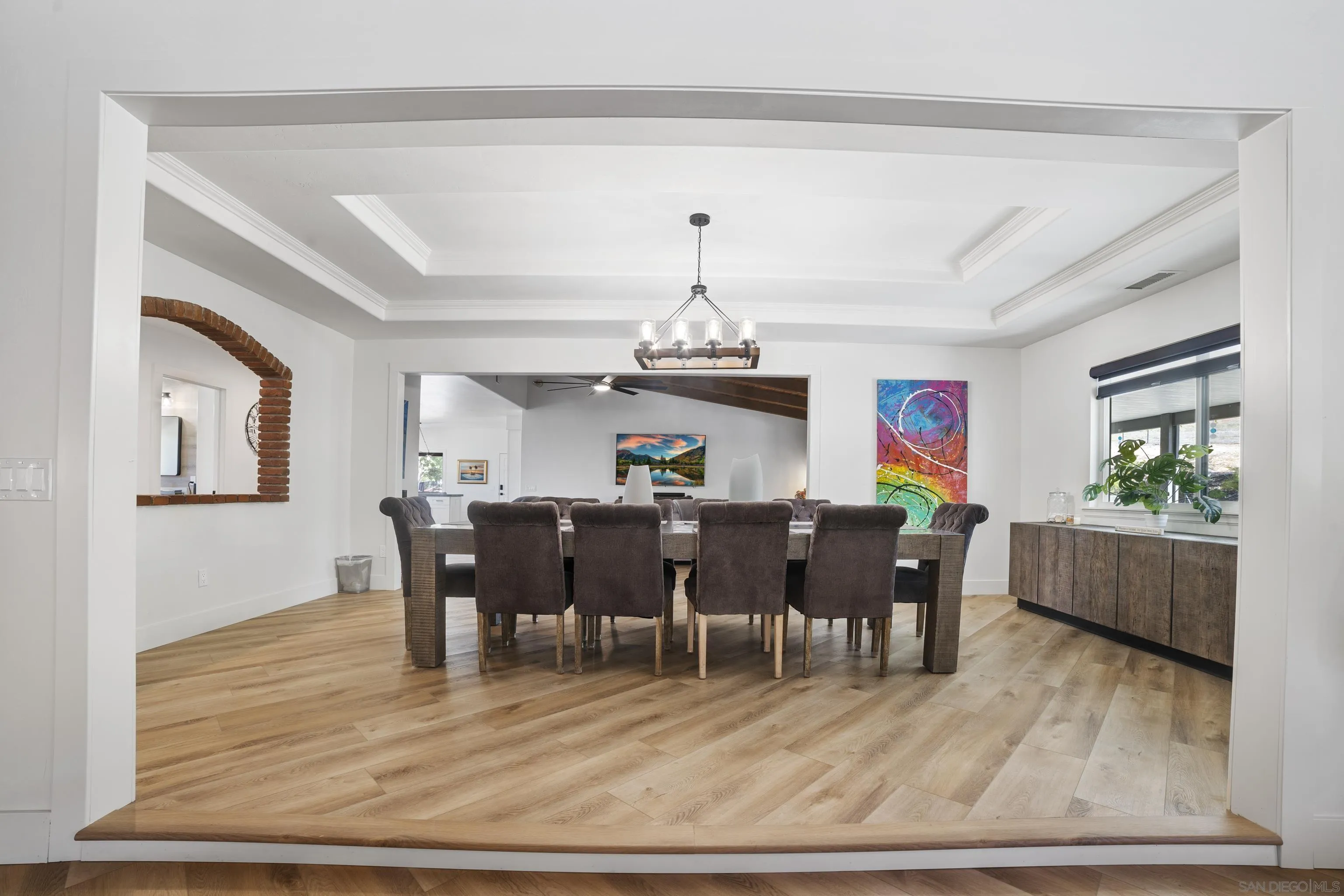 4062 La Canada Road Fallbrook, CA 92028 - Photo 13 of 63 a view of a dining room with furniture