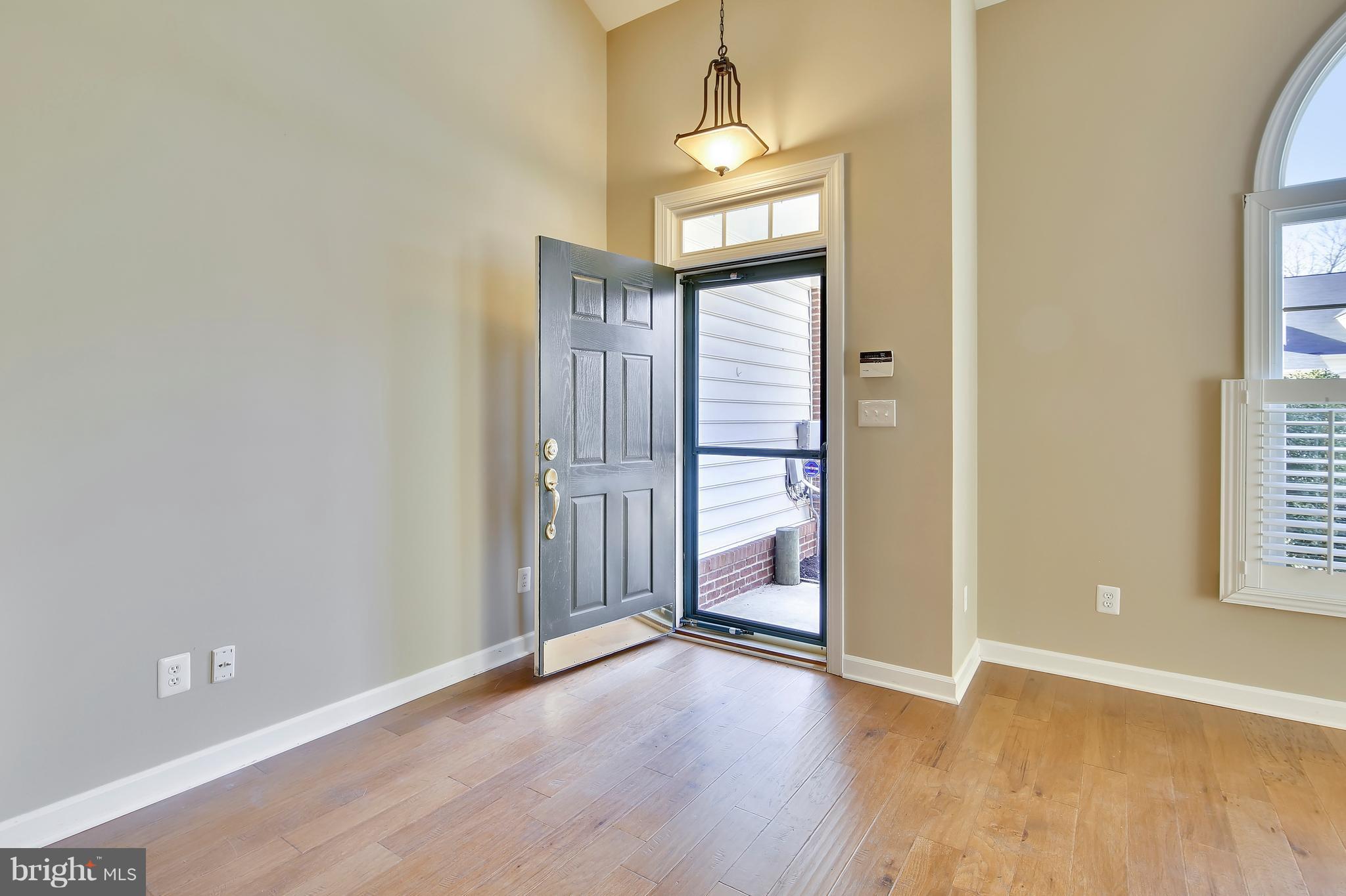 378 Colony Point Place Edgewater, MD 21037 - Photo 2 of 30 Two-story Foyer Entry