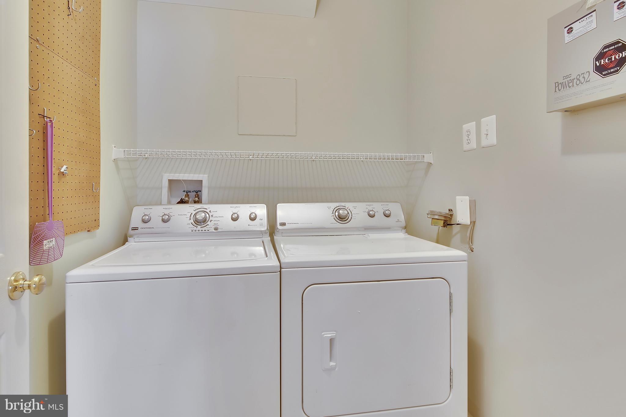 378 Colony Point Place Edgewater, MD 21037 - Photo 24 of 30 Main Level Laundry