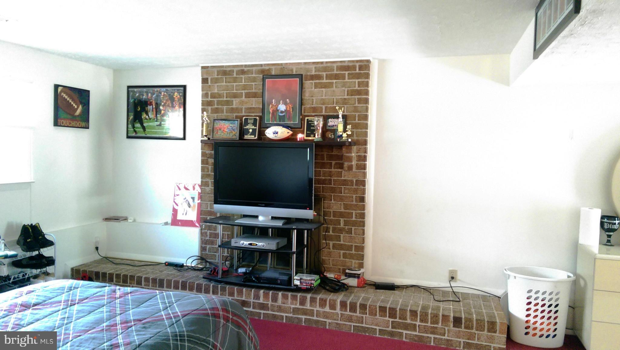 501 Pasture Brook Road Severn, MD 21144 - Photo 11 of 29 Family Room's Fireplace