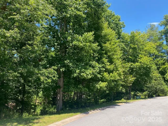 $114,900 | 1504 Brentwood Place, Morganton, NC 28655