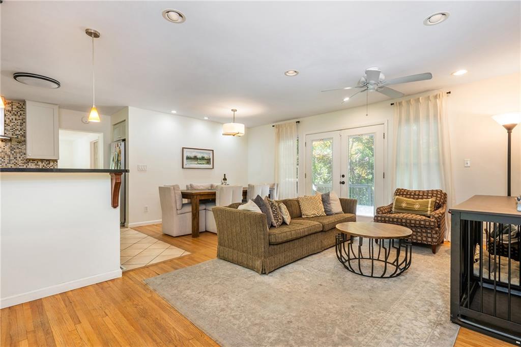2558 Woodacres Road Northeast Atlanta, GA 30345 - Photo 7 of 37