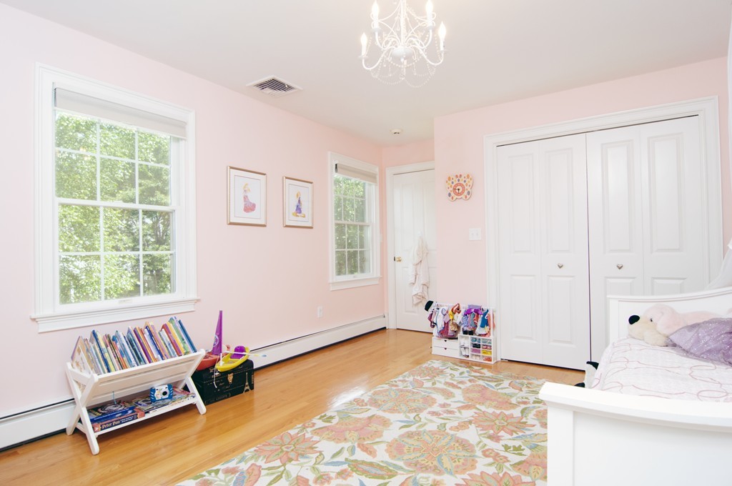 52 Locust Avenue Lexington, MA 02421 - Photo 14 of 28 a view of an empty room with a window