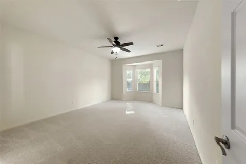 $289,900 | 438 Oak Gate Drive, Conroe, TX 77304