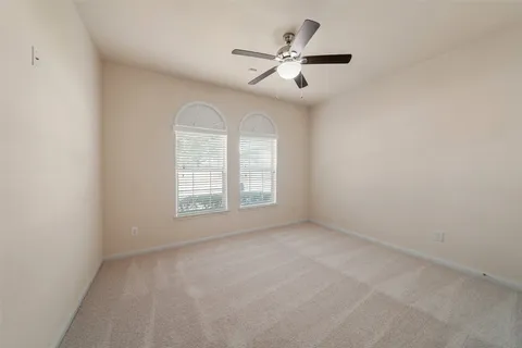 $289,900 | 438 Oak Gate Drive, Conroe, TX 77304