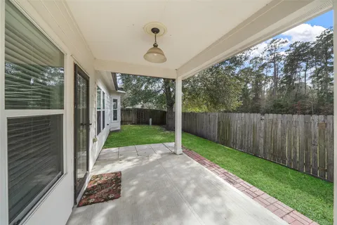 $289,900 | 438 Oak Gate Drive, Conroe, TX 77304