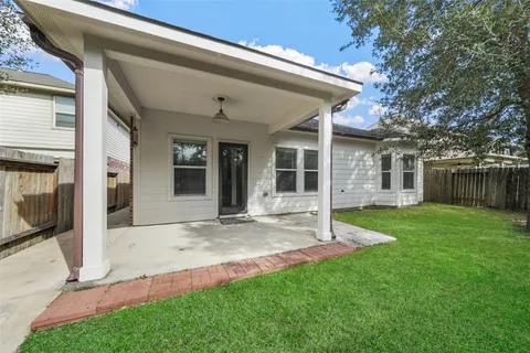 $289,900 | 438 Oak Gate Drive, Conroe, TX 77304